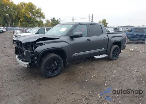 2025 Toyota Tundra Platinum 4Wd z USA, uszkodzony, nr VIN 5TFWA5DB9SX328561